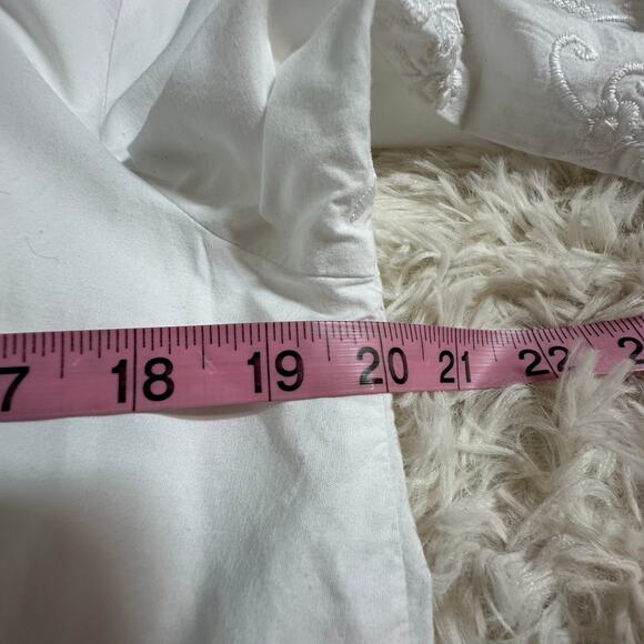 Roaman's Women's Plus Size Poplin Embroidered Swing Tunic Sz 18W - Picture 10 of 12